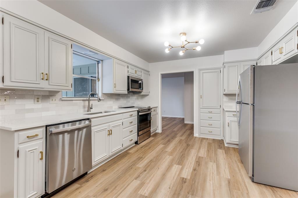 4707 Ranch View Road Property Photo 1