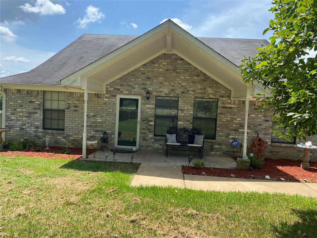 24020 Us Highway 271 Property Photo 1