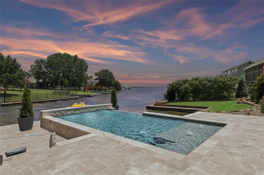 19022 Tennis Court Drive Property Photo 1