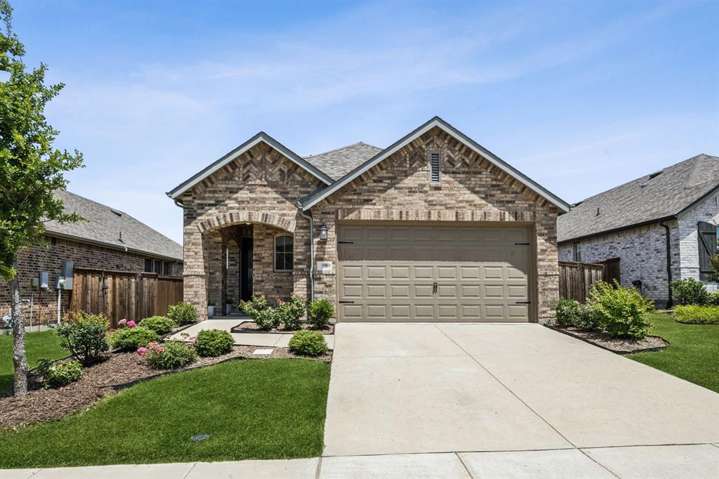 3508 Dusty Miller Road Property Photo 1
