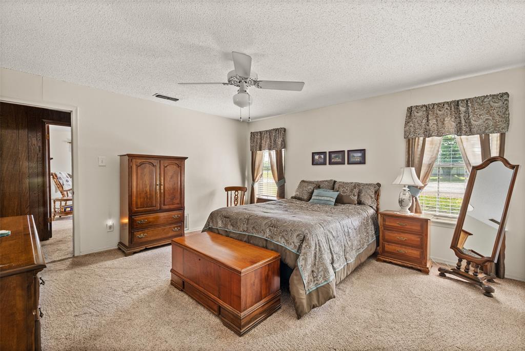 4221 Farm Market 6 Property Photo 15