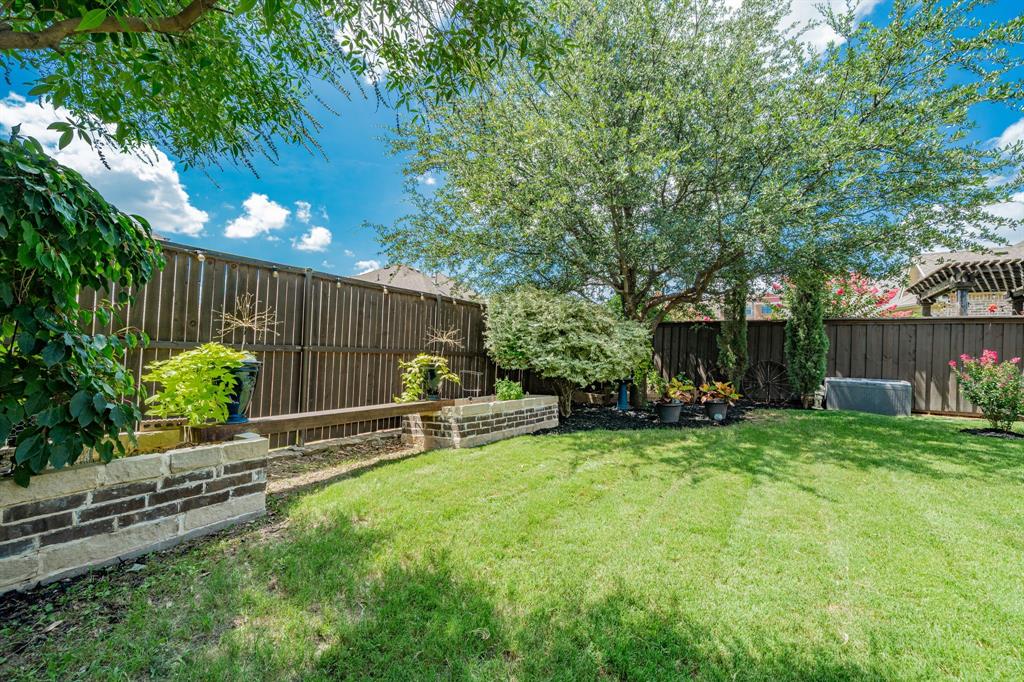 4645 Seabiscuit Street Property Photo 26