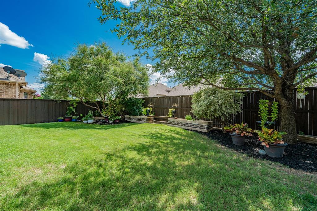 4645 Seabiscuit Street Property Photo 27