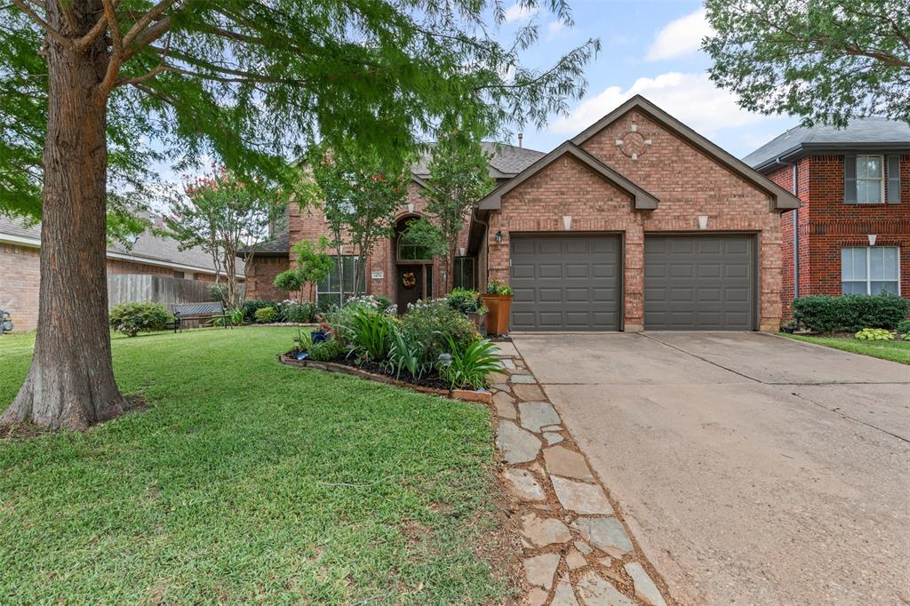 1475 Applewood Drive Property Photo 1