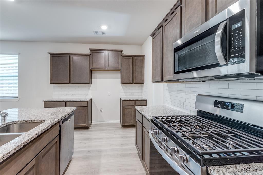 2836 Franklin Drive Property Photo 6