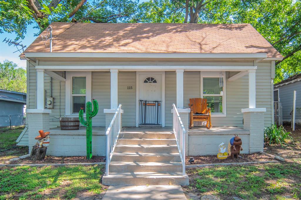 115 Front Street Property Photo 1