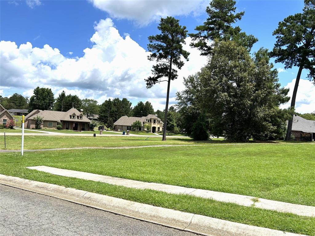 100 Laurel Circle Property Photo 2