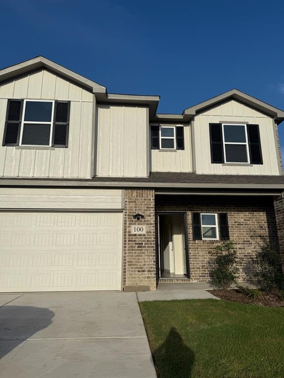 100 Nakota Drive Property Photo 1