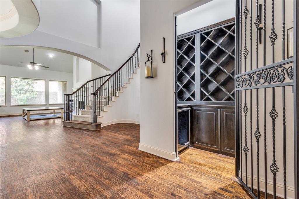 1436 Foster Street Property Photo 1