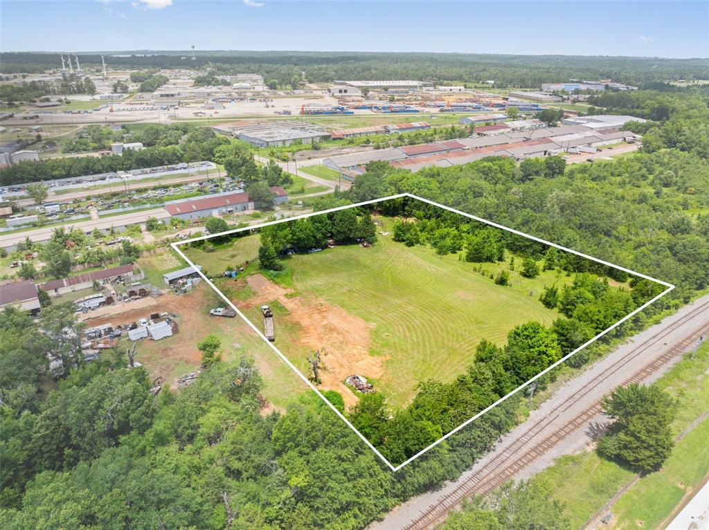11718 Laney Road Property Photo 13