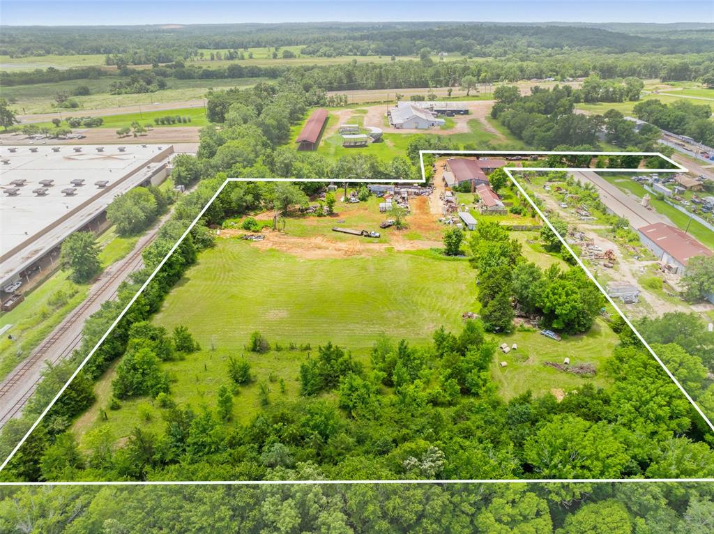 11718 Laney Road Property Photo 16