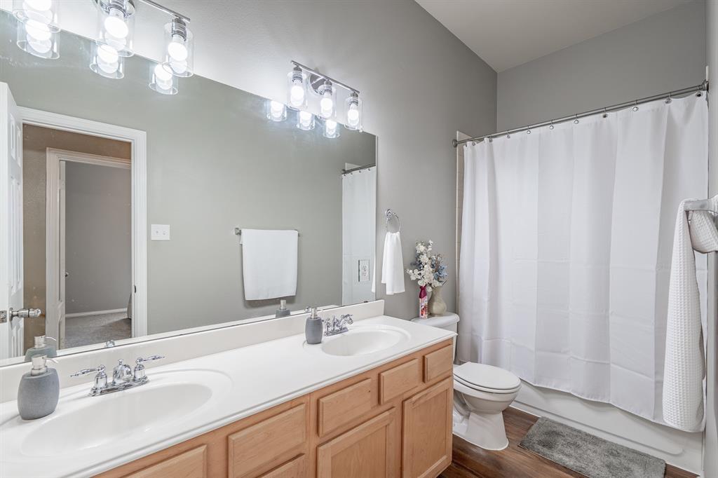 134 Fox Hollow Boulevard Property Photo 23