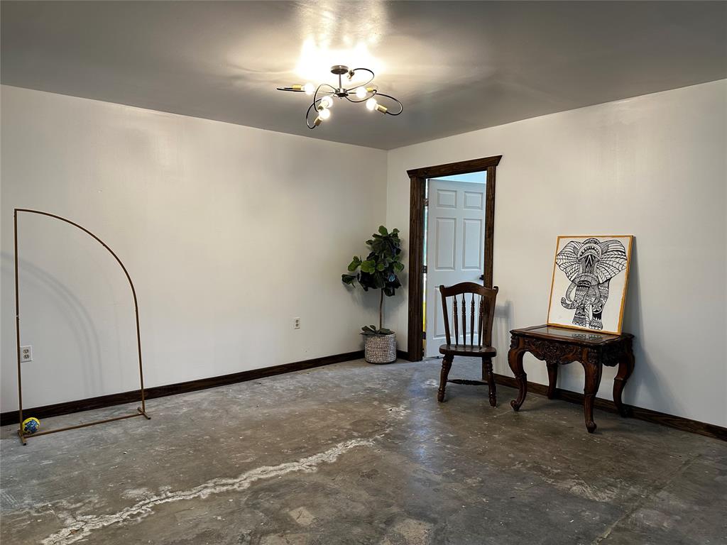 5571 Fm 317 Property Photo 19