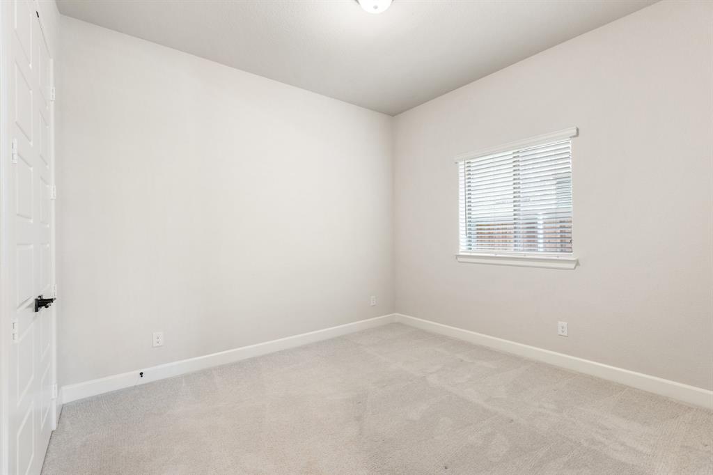 1919 Birch Street Property Photo 11