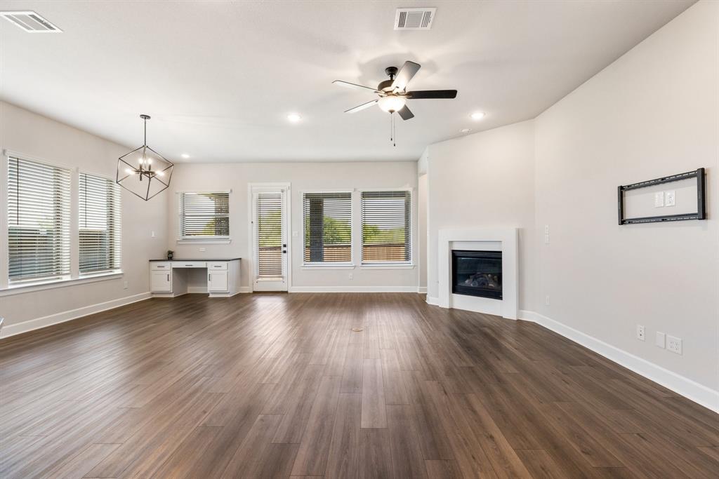 1919 Birch Street Property Photo 20