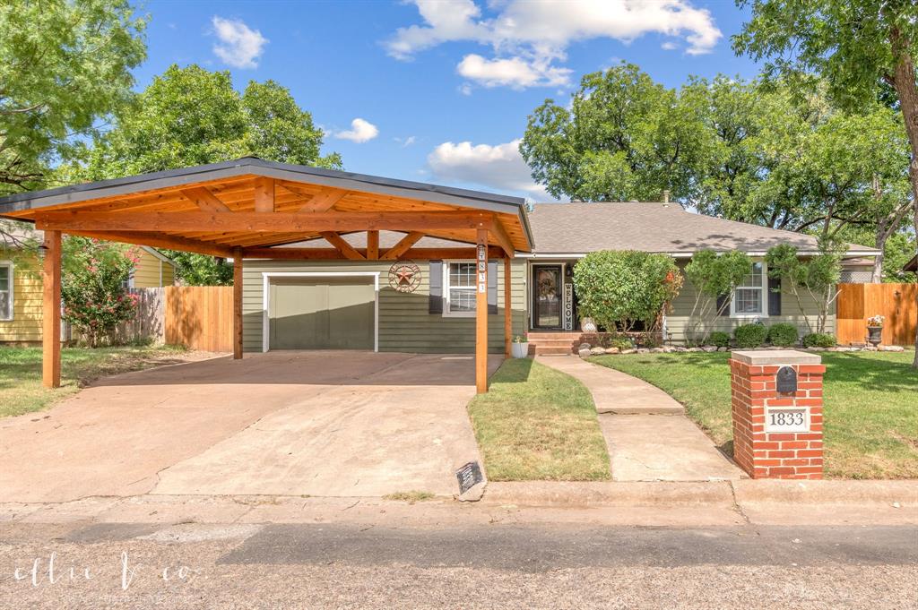 1833 Jeanette Street Property Photo 1