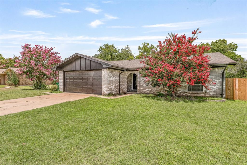 1425 Lockwood Drive Property Photo 1