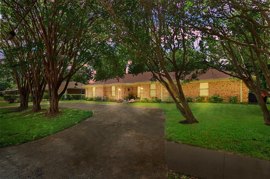1300 S Jefferson Street Property Photo 1