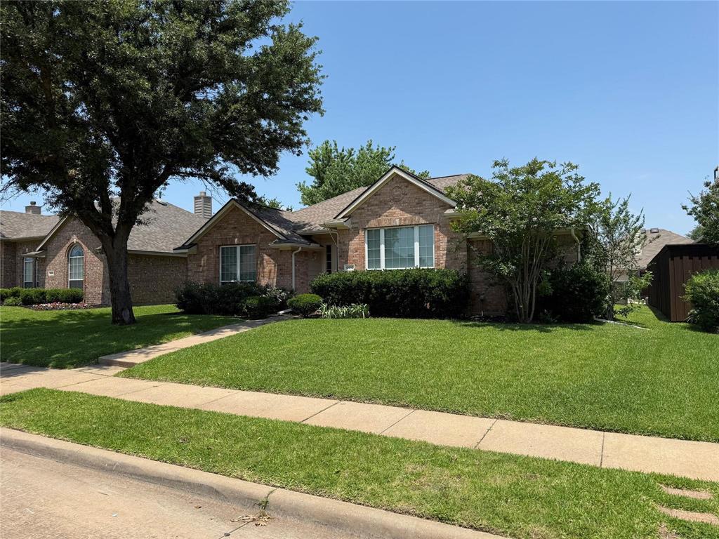 10810 Camelot Drive Property Photo 1
