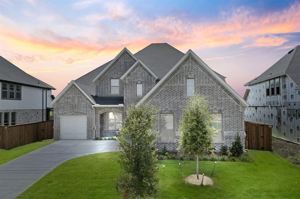 2113 Birch Street Property Photo 1