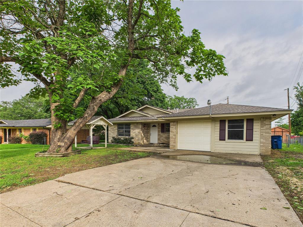 802 Loy Lane Property Photo 1