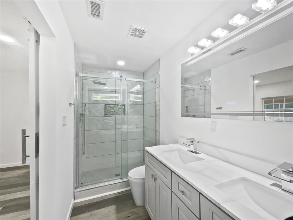 3018 Refugio Avenue Property Photo 20