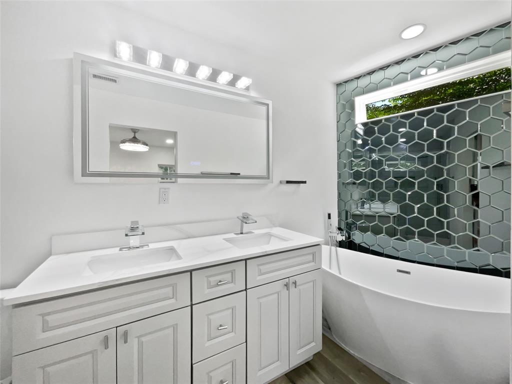 3018 Refugio Avenue Property Photo 22