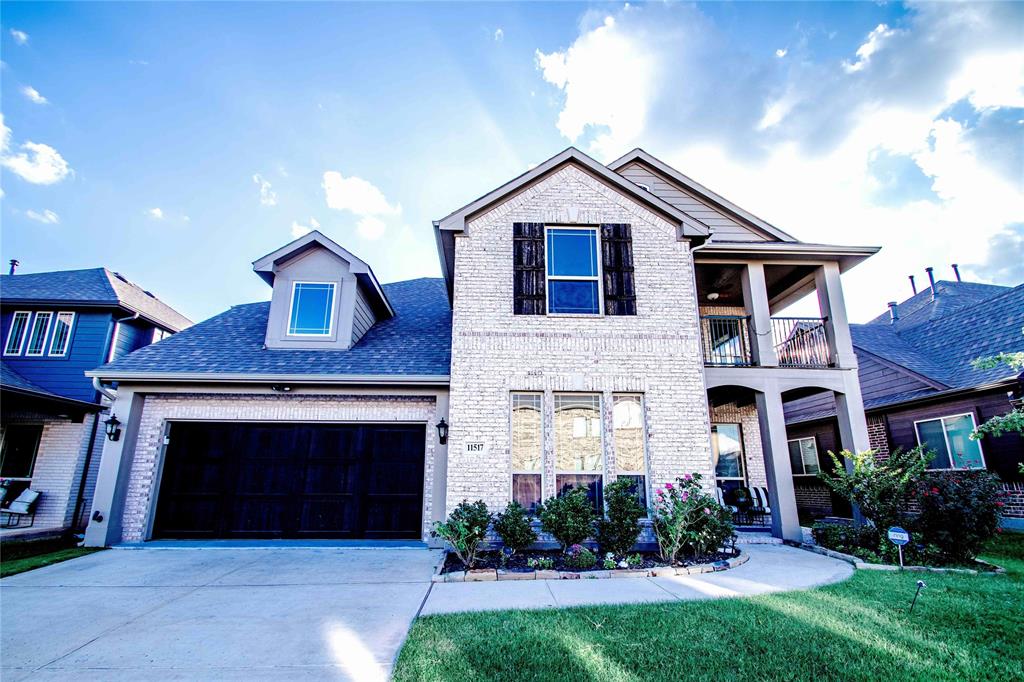 11517 Falcon Trace Drive Property Photo 1