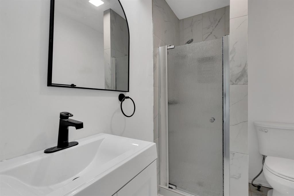 820 Ne 31st Street Property Photo 14