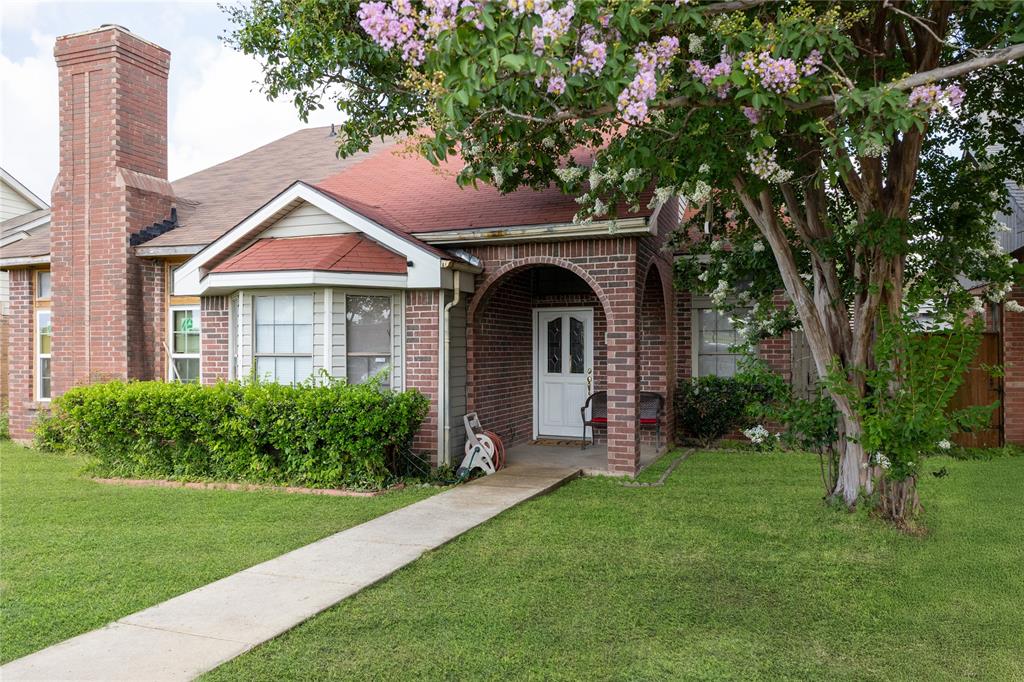 4947 Lomax Drive Property Photo 1