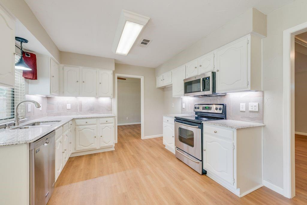 2114 Treece Trail Property Photo 8