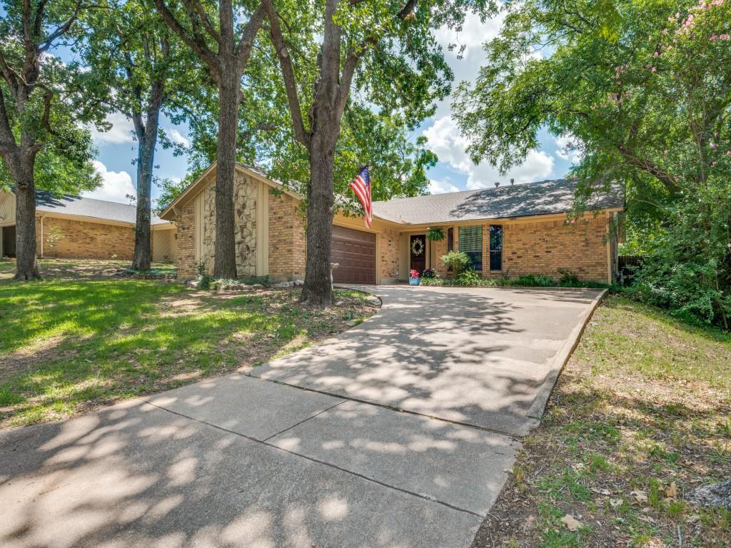 2206 Shady View Court