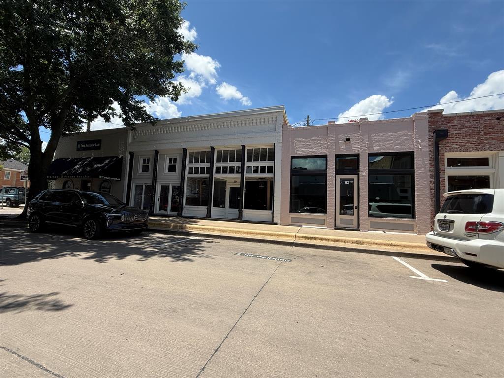 112 S Tennessee Street Property Photo 3