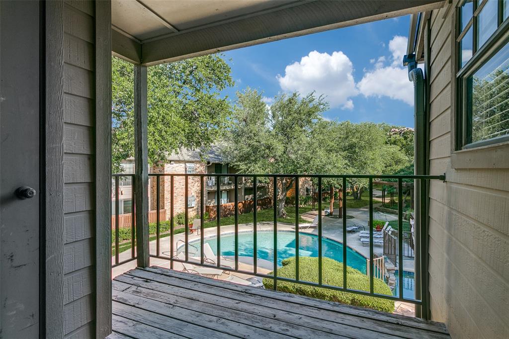 15221 Berry Trail 802 Property Photo 1