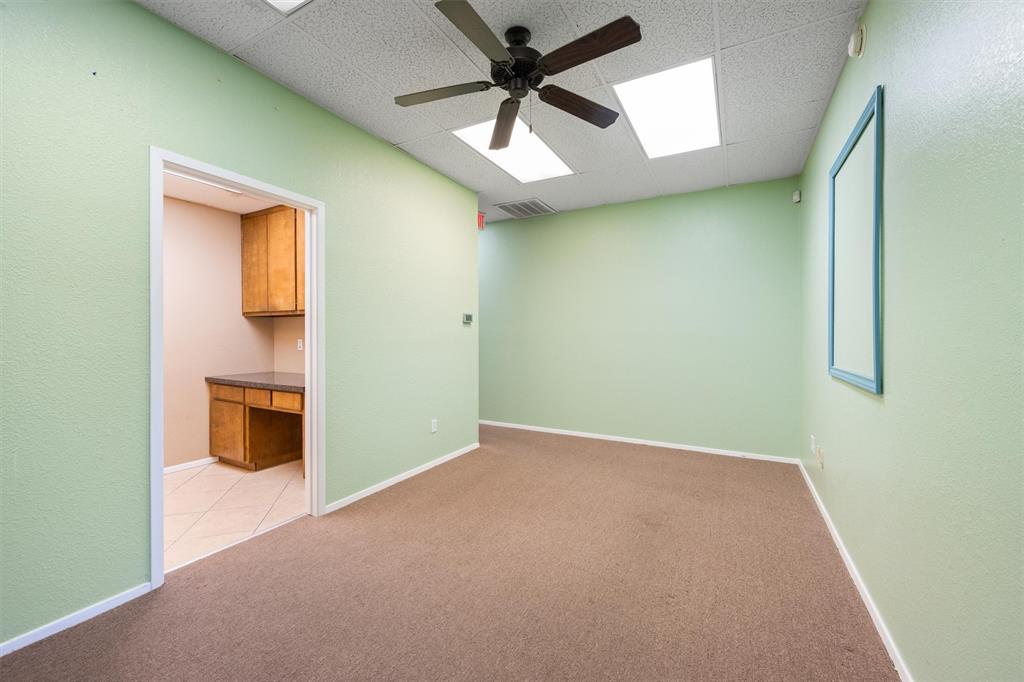 2315 Roosevelt Drive Property Photo 6