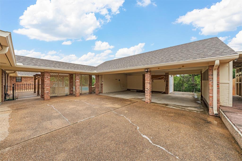 8216 Teakwood Drive Property Photo 33