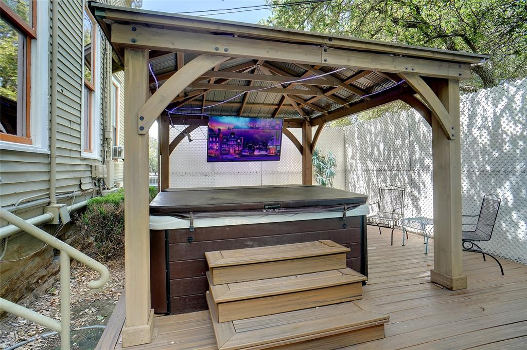 1105 Palo Pinto Street Property Photo 25