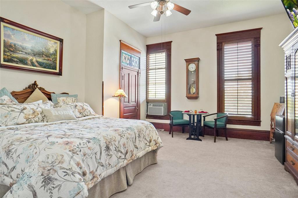 1105 Palo Pinto Street Property Photo 32
