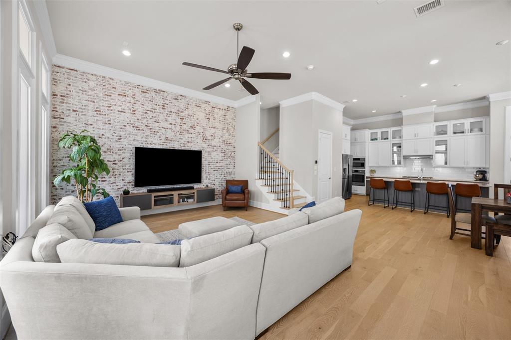 1729 Wofford Lane Property Photo 1