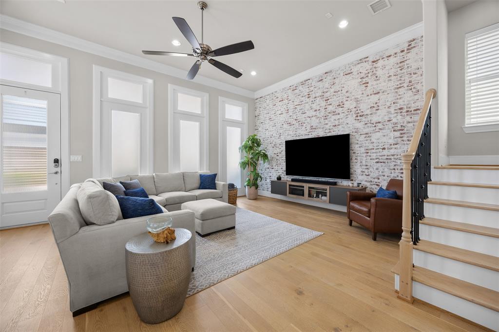 1729 Wofford Lane Property Photo 4