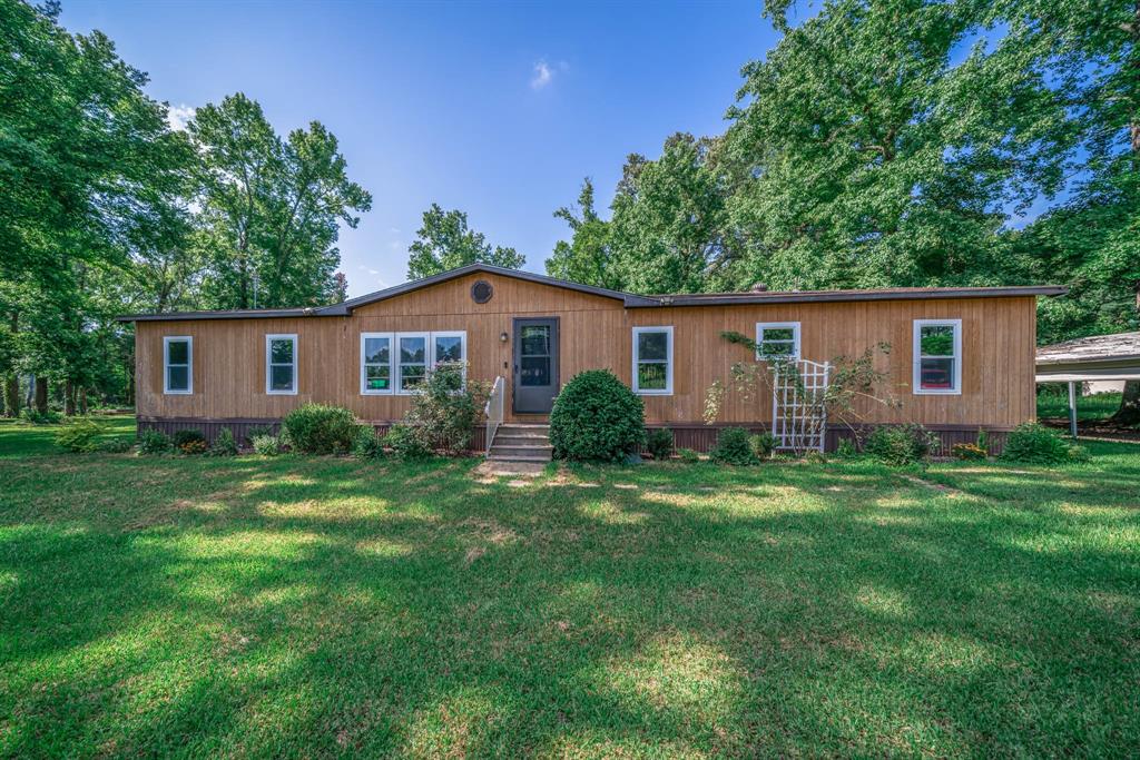 395 Dixie Lake Lane