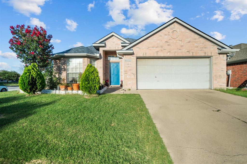 6812 Bear Hollow Lane Property Photo 1