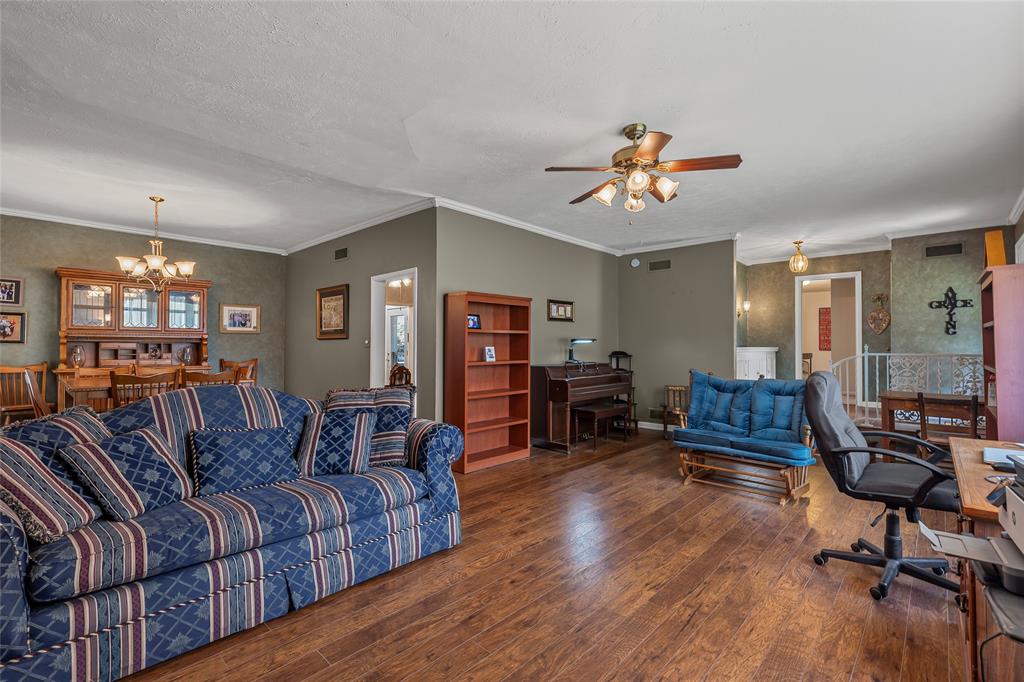 1302 Culver Street Property Photo 9