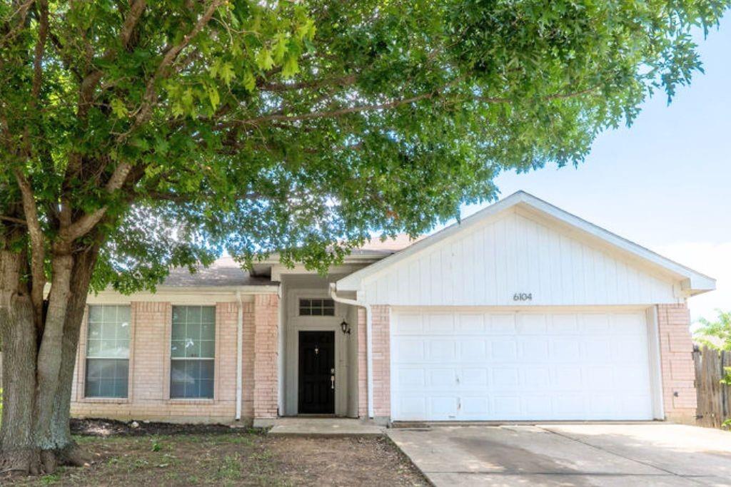 6104 Brookfall Drive Property Photo 1