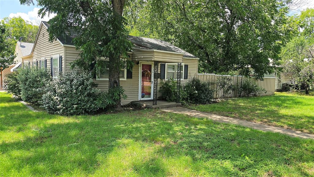 730 Indiana Street Property Photo 1