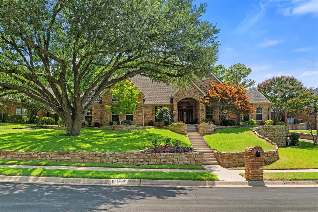 1413 Plantation Drive Property Photo 1