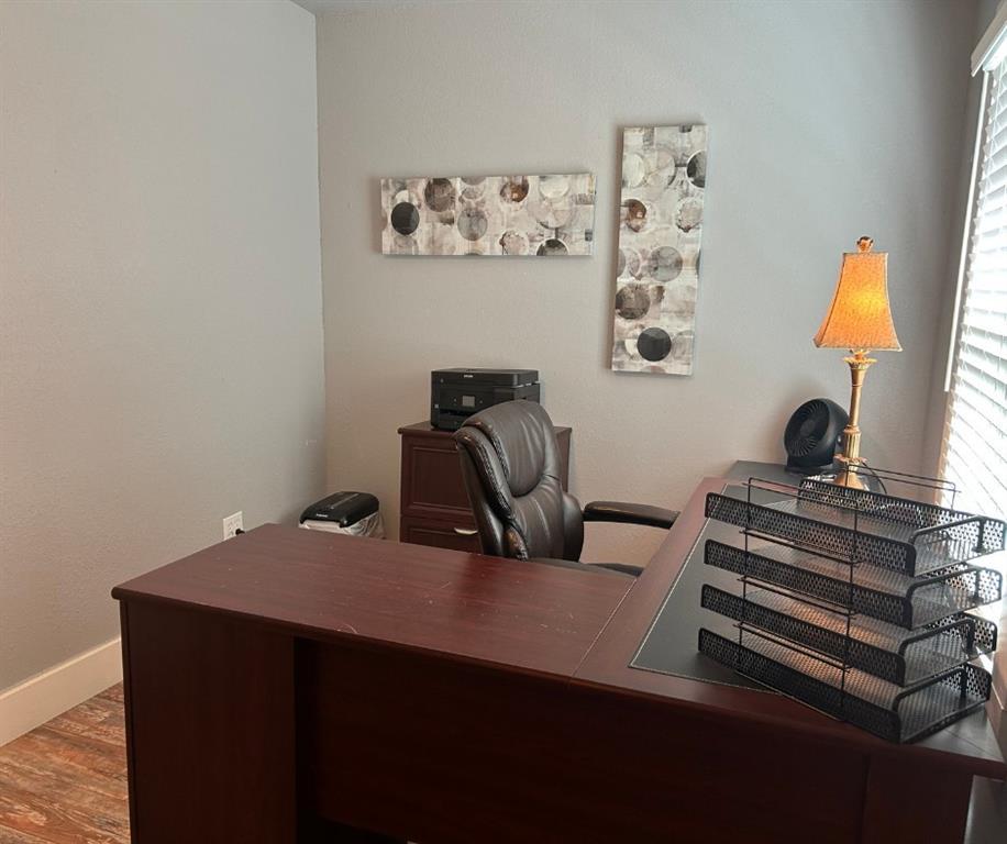 1031 W Pearl Street 1 Property Photo 11