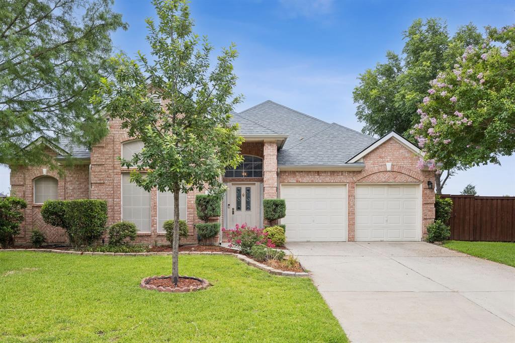 2621 Waterford Way Property Photo 1