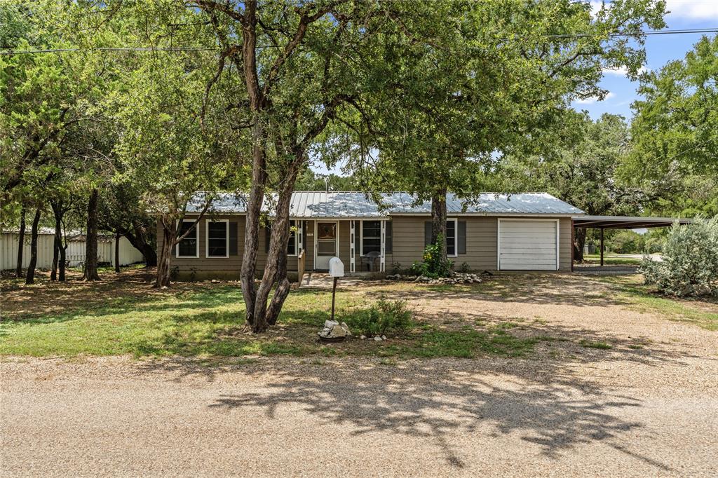 300 County Road 1624 Property Photo 1