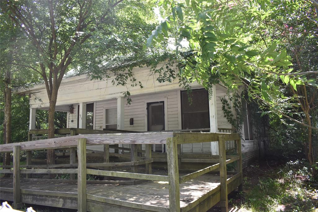 630 9th Street Property Photo 1